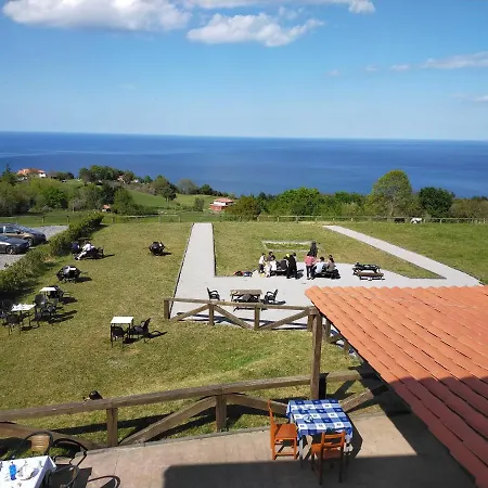 Pikua Landetxea منزل ريفي *